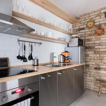 Smart, Stylish In The Heart Of Appartamento Budapest